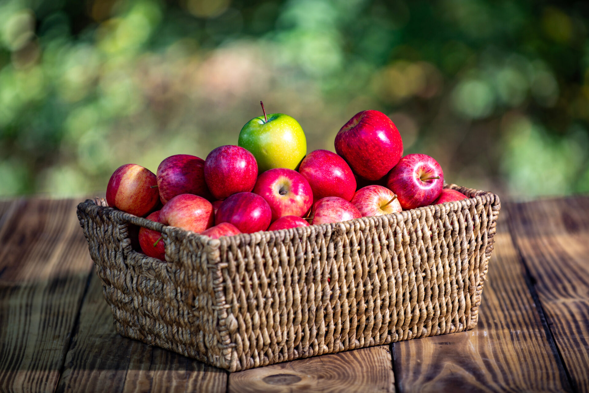 Plant breeder’s rights and managed apples: what’s changing in Australia